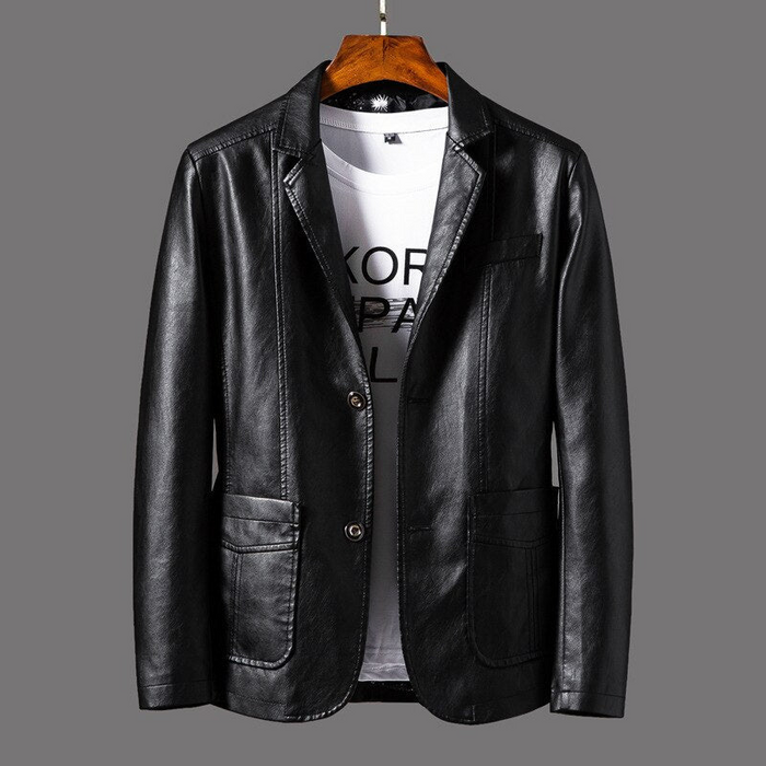 Blazer homme effet cuir cintré noir, col cranté et simple boutonnage | Le Smoking