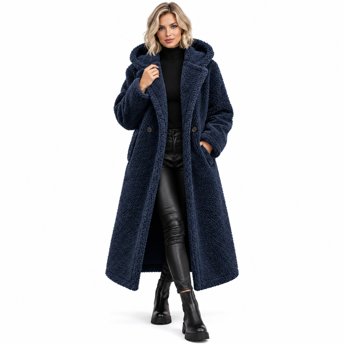 Manteau femme long en peluche à capuche, coupe ample | La Peluche Bleue